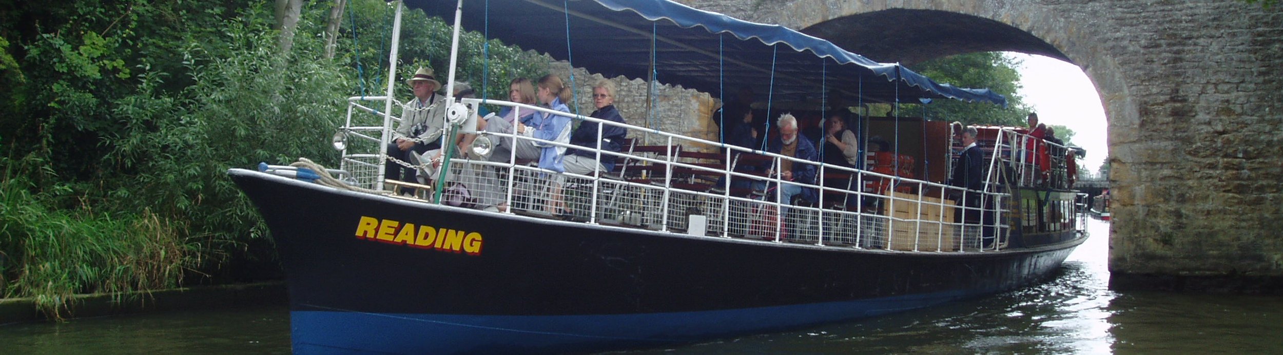 Traditional punting in Oxford