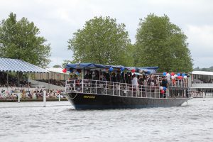 river boat cruise oxford